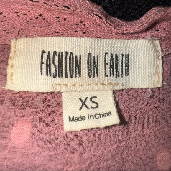 Fashion on Earth Pink Ruffle Long Sleeve Blouse XS - Picture 5 of 5